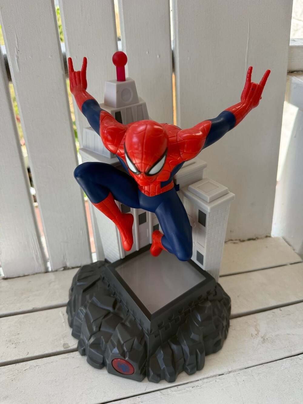Peachtree Playthings Spider-Man Electronic Coin Bank - Picture 2 of 3